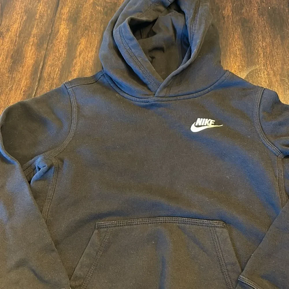 Used Nike Boys Hoodie - Black Small